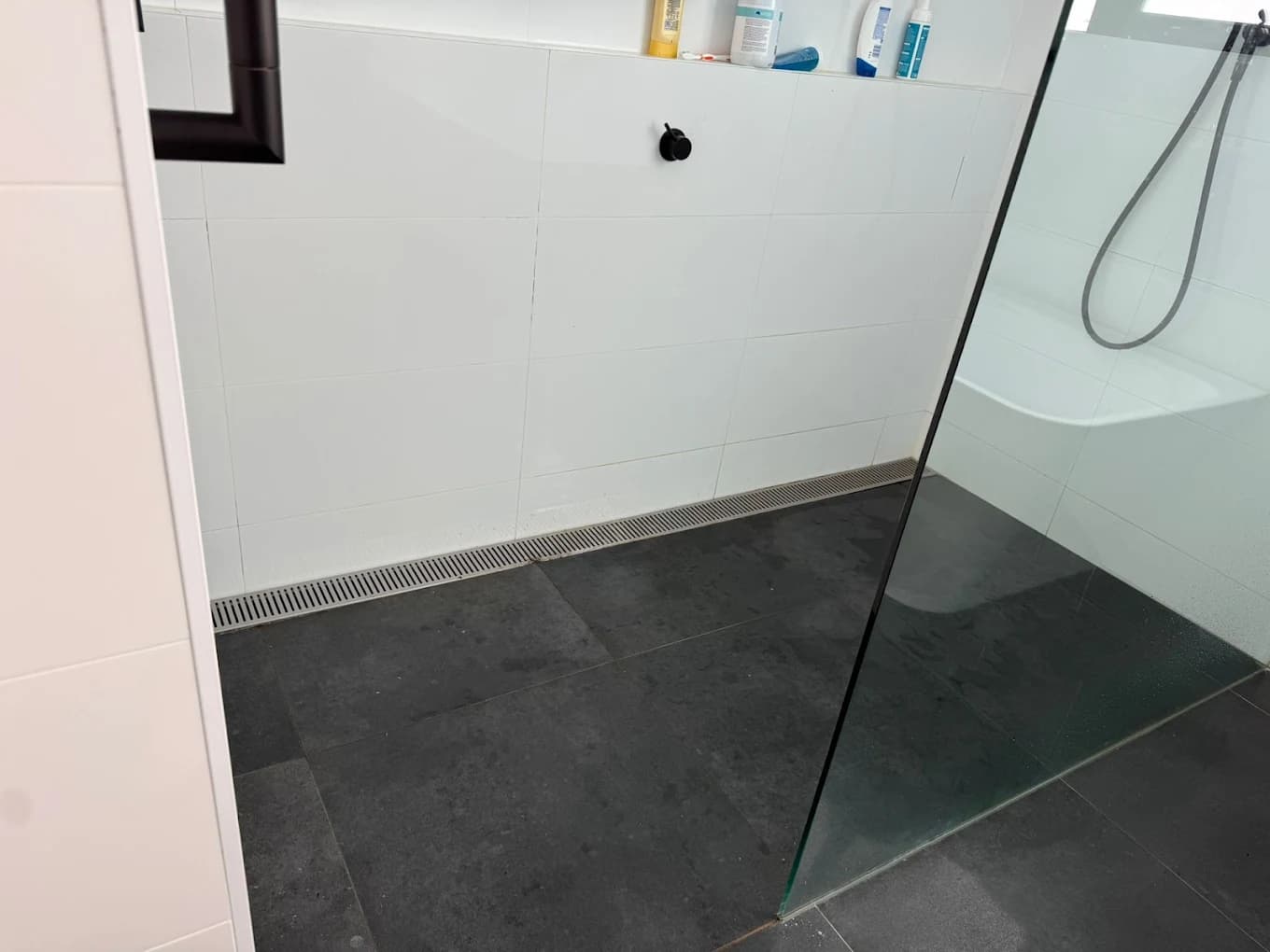 Sonya's Black Rock bathroom after a deep clean